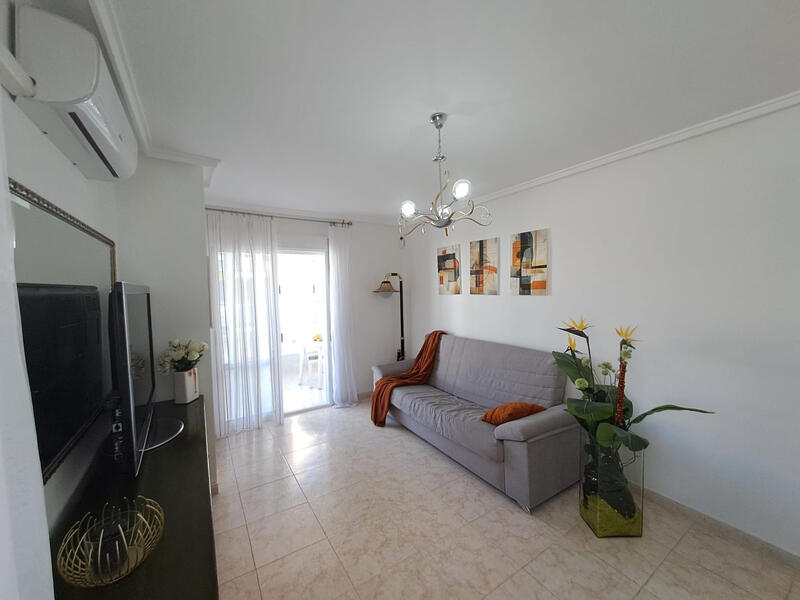 2 спальная комната квартира продается