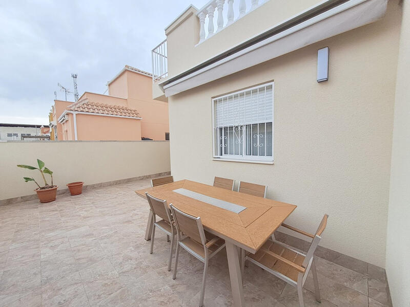 2 Schlafzimmer Villa zu verkaufen