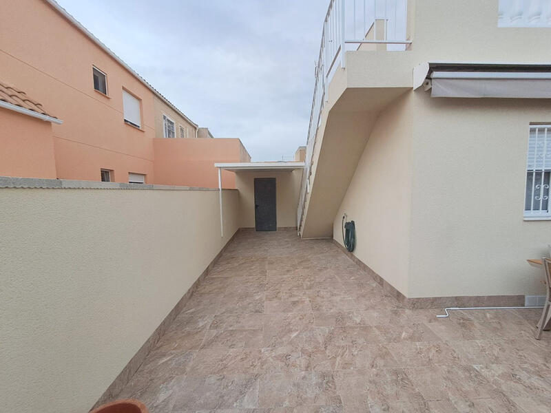 2 Schlafzimmer Villa zu verkaufen