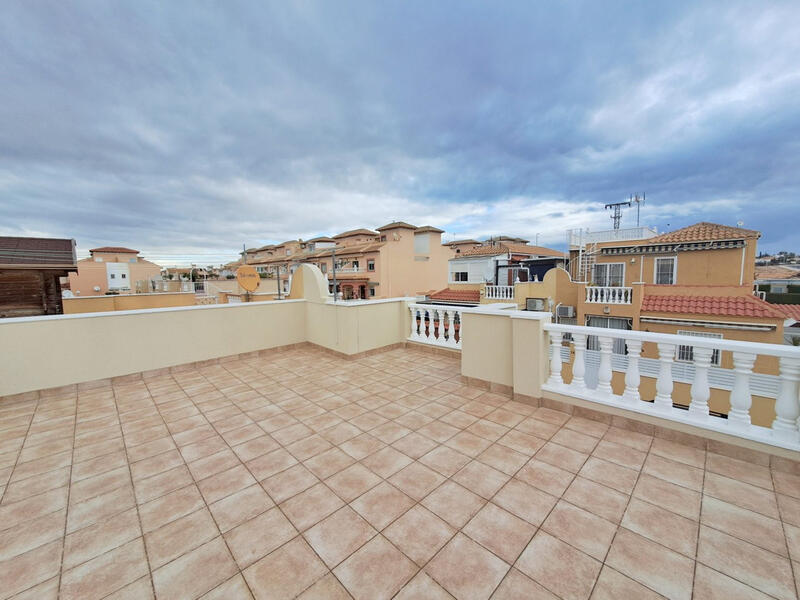 2 Schlafzimmer Villa zu verkaufen