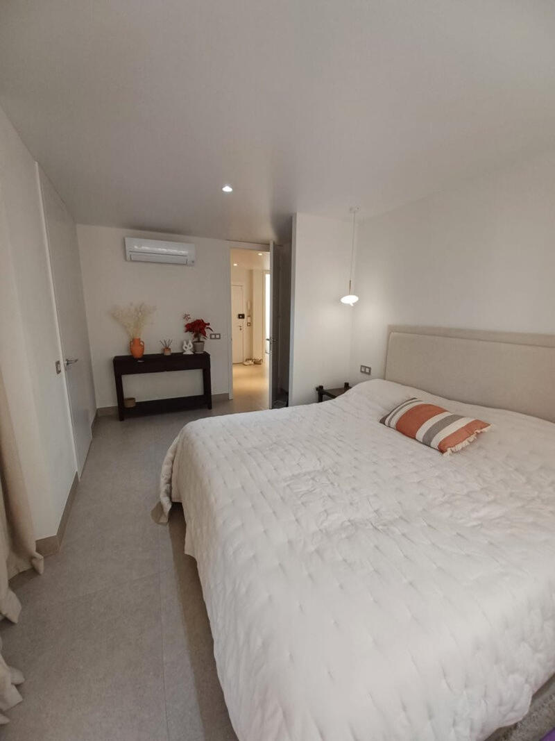 2 спальная комната квартира продается