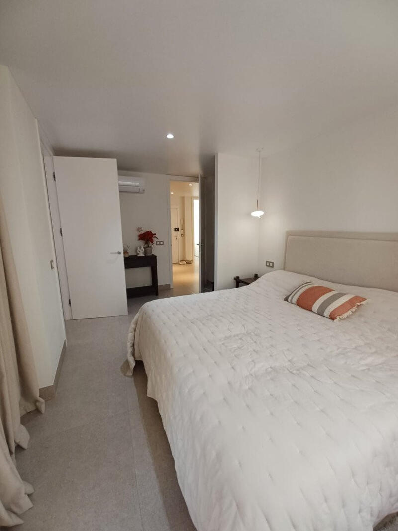 2 спальная комната квартира продается