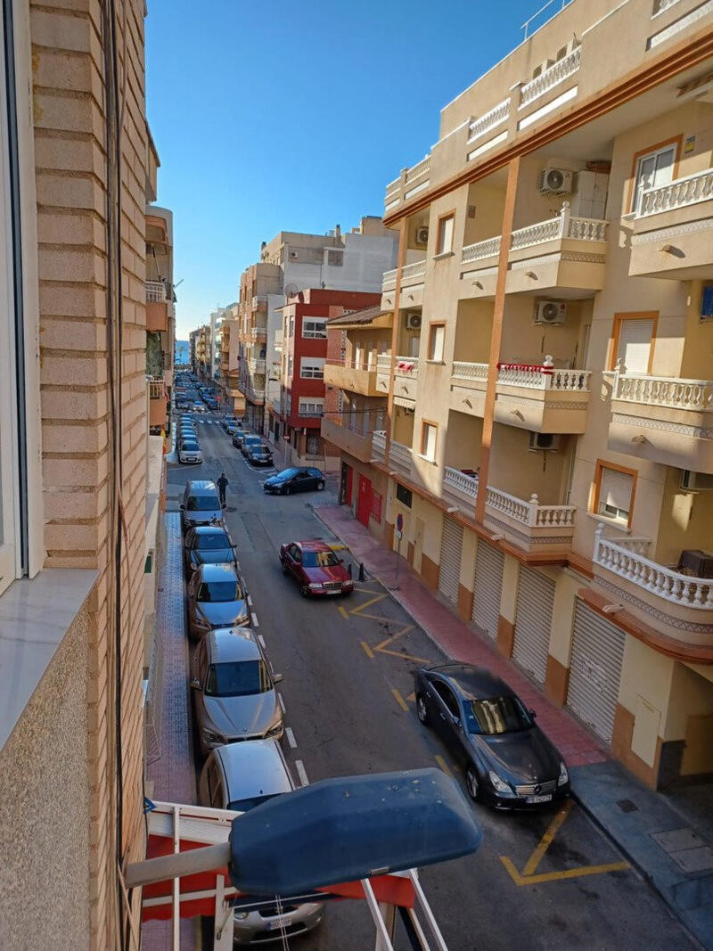 2 спальная комната квартира продается