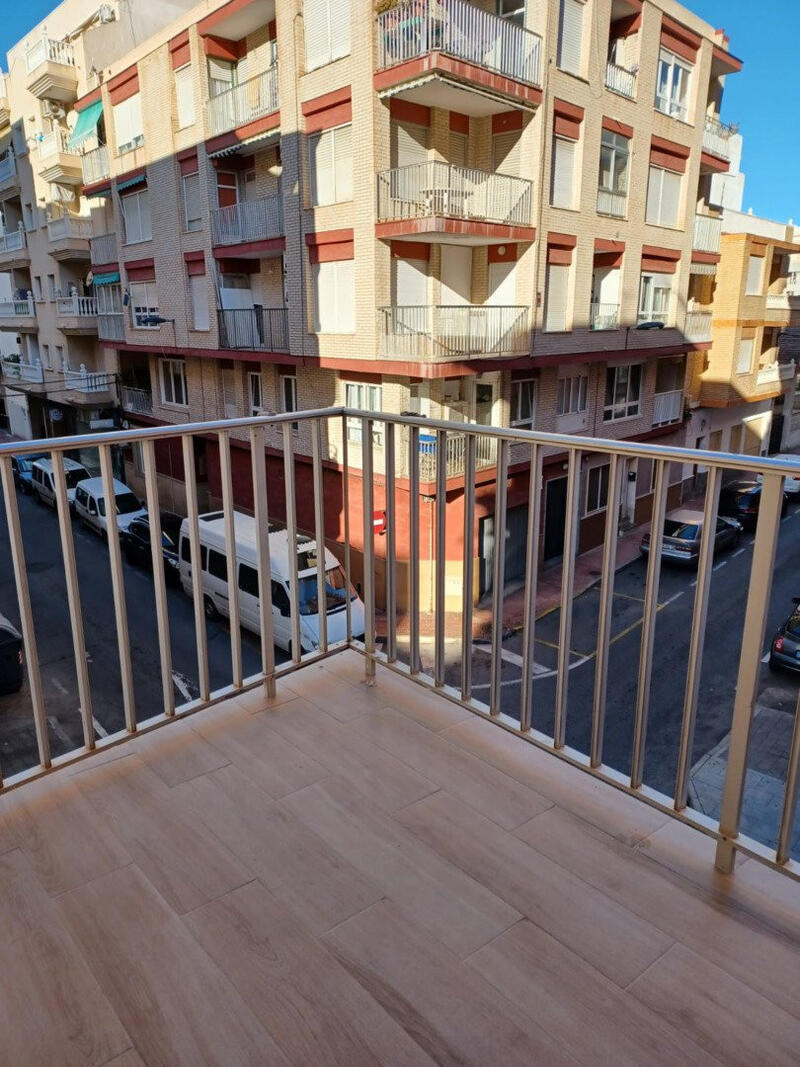 2 спальная комната квартира продается