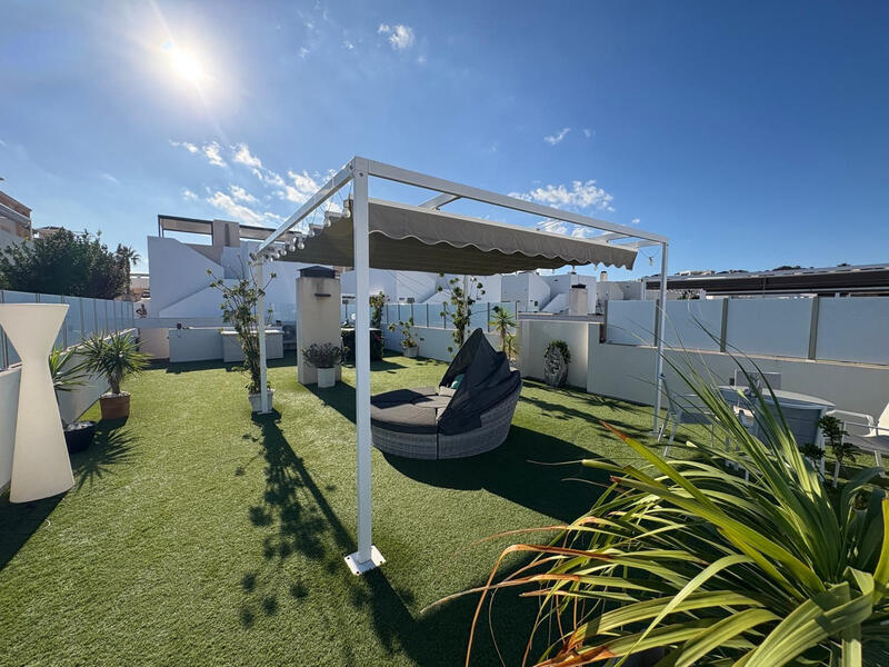 4 спальная комната вилла продается 4 спальная комната вилла продается