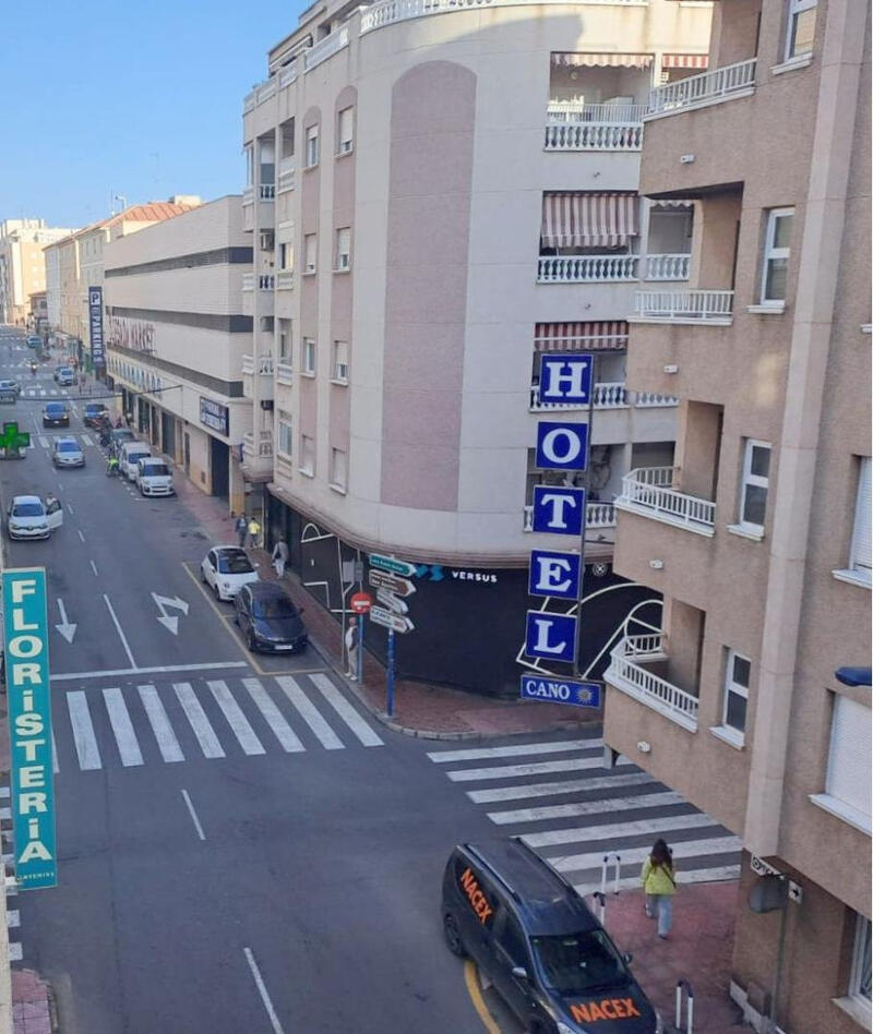 2 спальная комната квартира продается