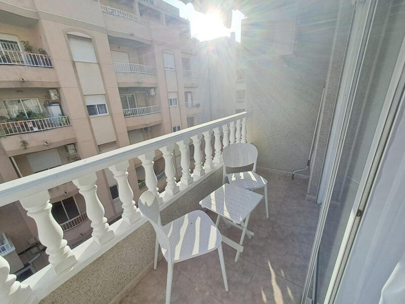 2 спальная комната квартира продается