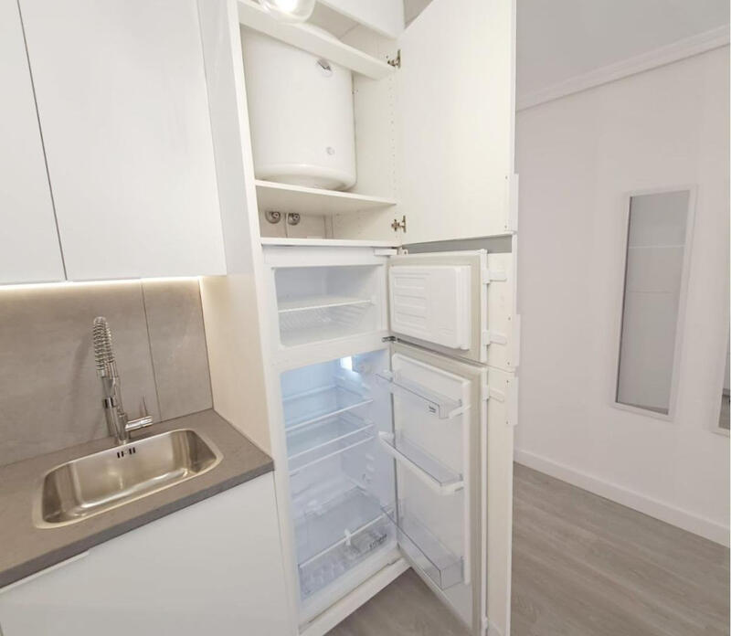 2 спальная комната квартира продается