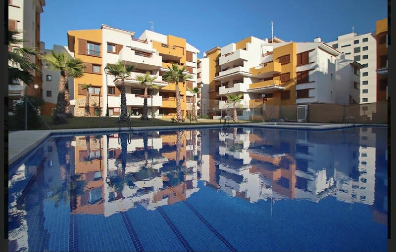 Apartment for sale in Torrevieja, Alicante Apartment for sale in Torrevieja, Alicante
