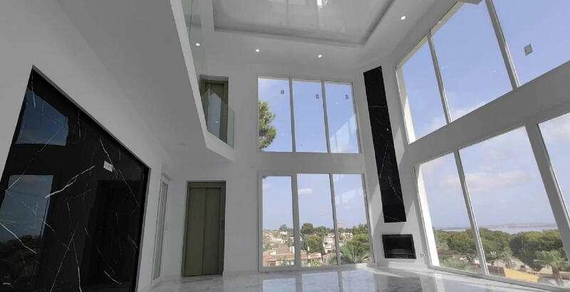 6 sovrum Radhus till salu