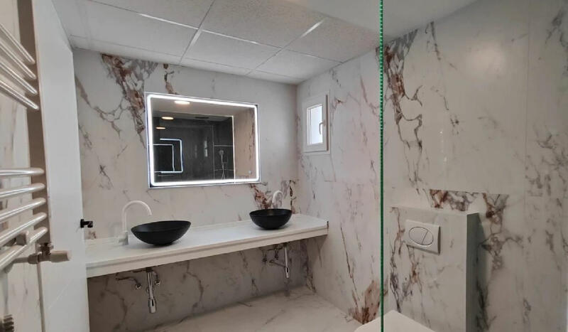 6 sovrum Radhus till salu