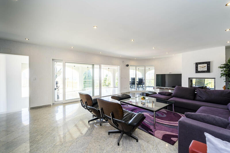 6 bedroom Townhouse for sale 6 bedroom Townhouse for sale