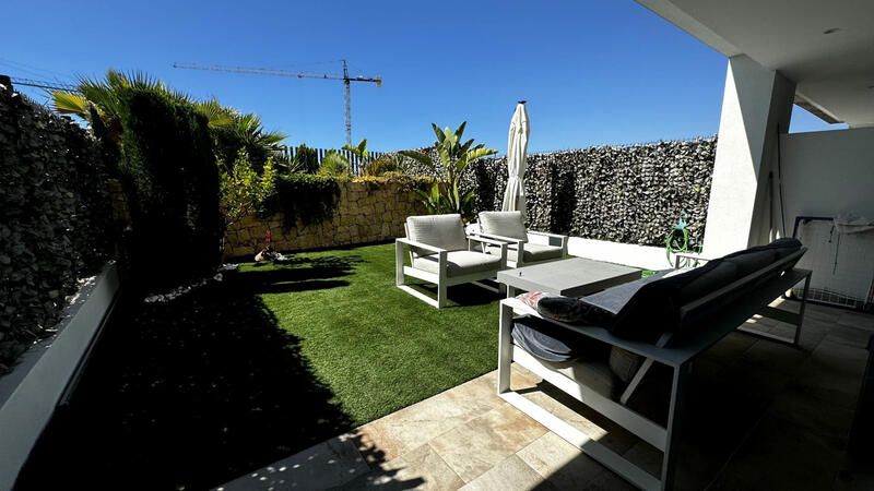 3 bedroom Townhouse for sale