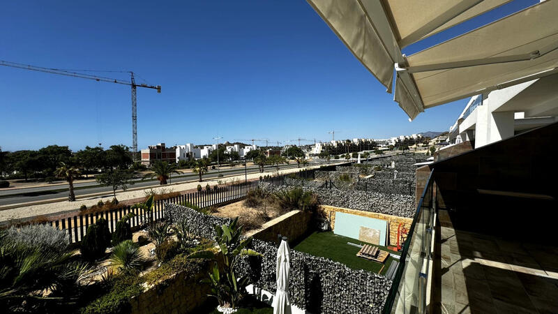 3 bedroom Townhouse for sale