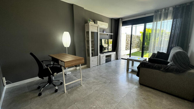 3 bedroom Townhouse for sale