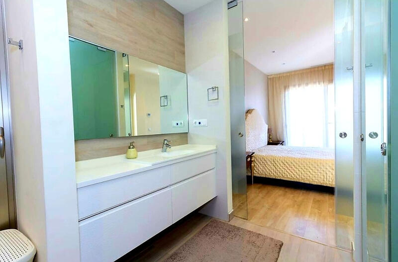 3 Cuarto Adosado en venta 3 Cuarto Adosado en venta