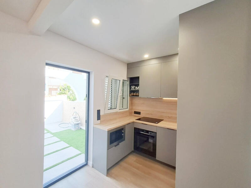 3 спальная комната городская тюрьма продается 3 спальная комната городская тюрьма продается