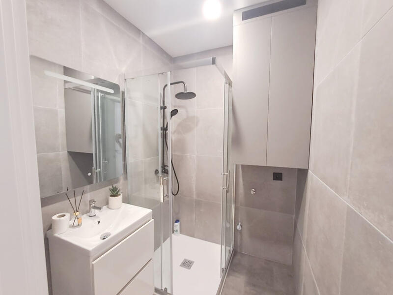 3 спальная комната городская тюрьма продается 3 спальная комната городская тюрьма продается