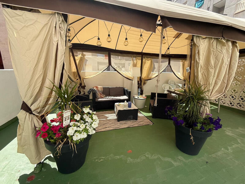 2 slaapkamer Appartement Te koop