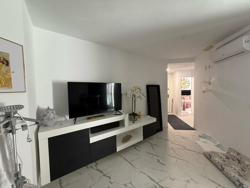 2 slaapkamer Appartement Te koop