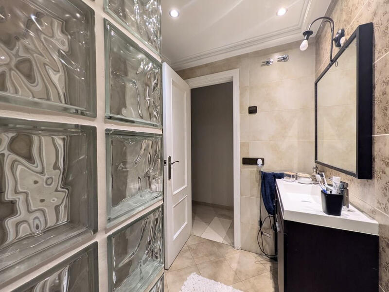 3 спальная комната квартира продается 3 спальная комната квартира продается