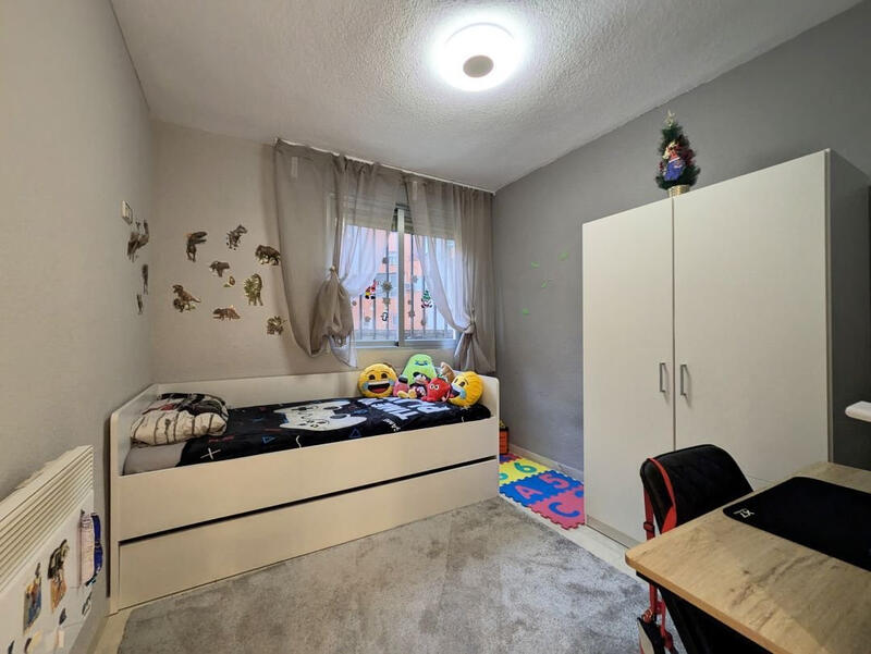 3 спальная комната квартира продается 3 спальная комната квартира продается