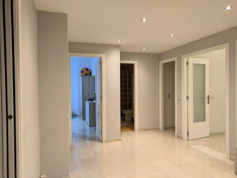 3 спальная комната квартира продается 3 спальная комната квартира продается