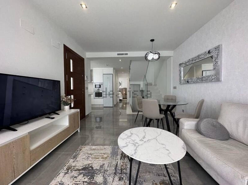 3 Cuarto Adosado en venta 3 Cuarto Adosado en venta