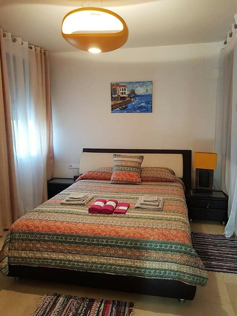 6 Cuarto Adosado en venta