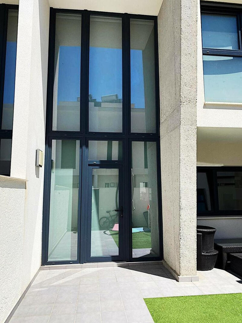 3 Cuarto Adosado en venta