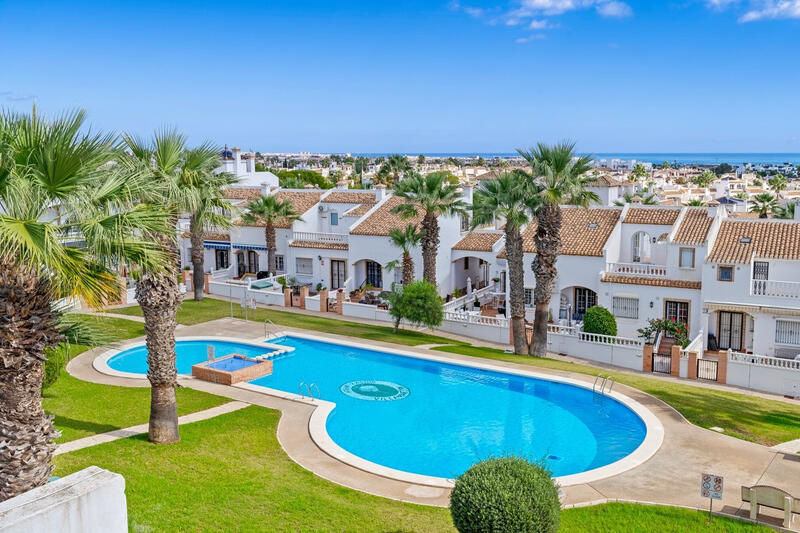 Villa till salu i Orihuela Costa, Alicante Villa till salu i Orihuela Costa, Alicante