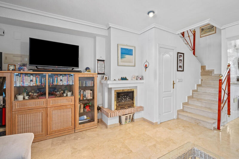 3 slaapkamer Villa Te koop 3 slaapkamer Villa Te koop