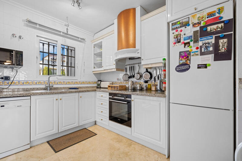 3 slaapkamer Villa Te koop 3 slaapkamer Villa Te koop