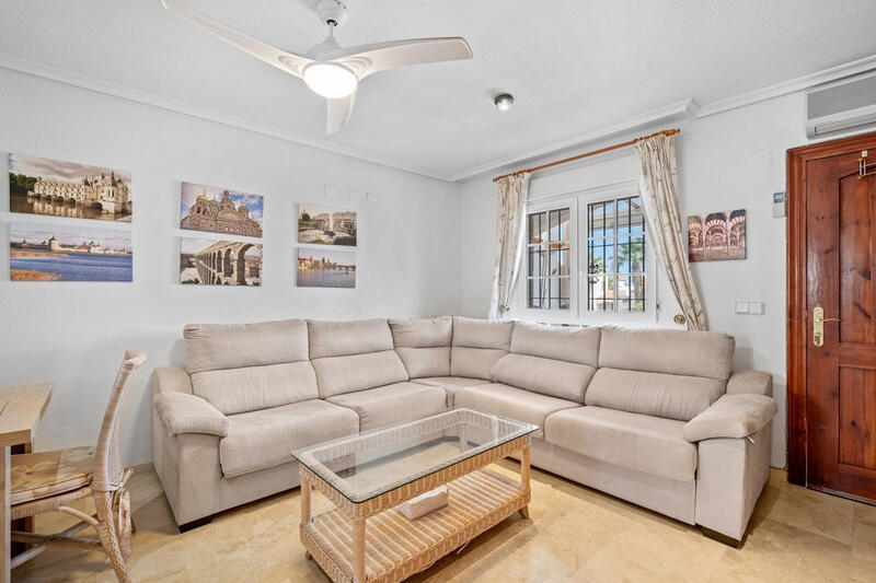 3 slaapkamer Villa Te koop 3 slaapkamer Villa Te koop