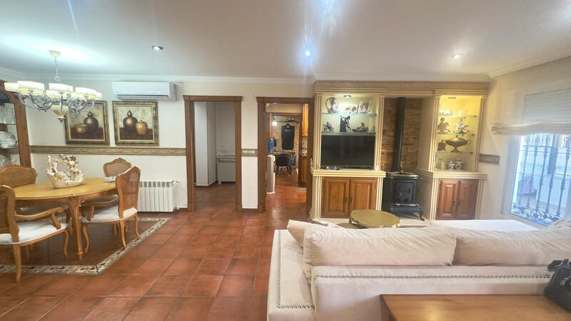 4 bedroom Townhouse for sale 4 bedroom Townhouse for sale