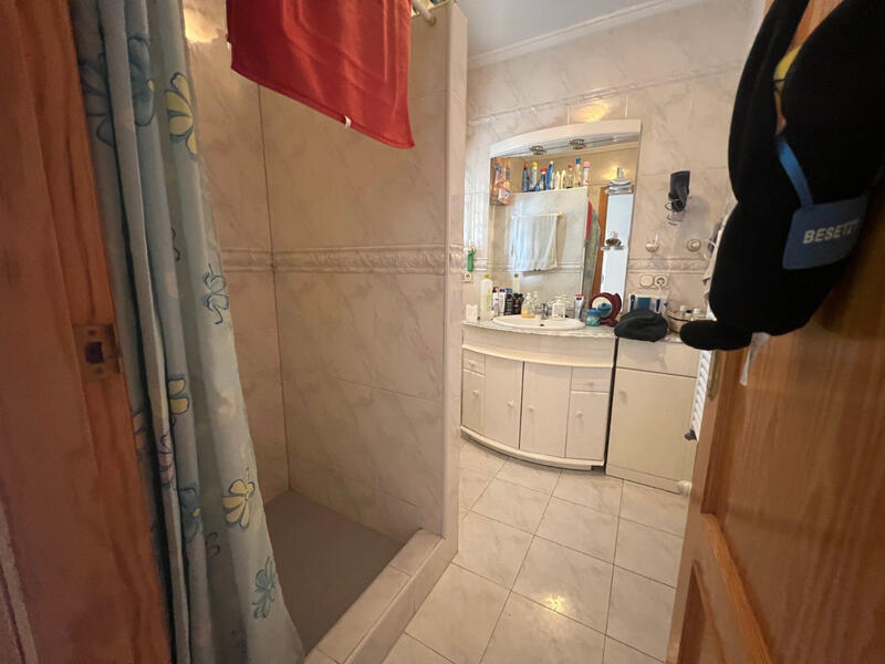 2 sovrum Villa till salu