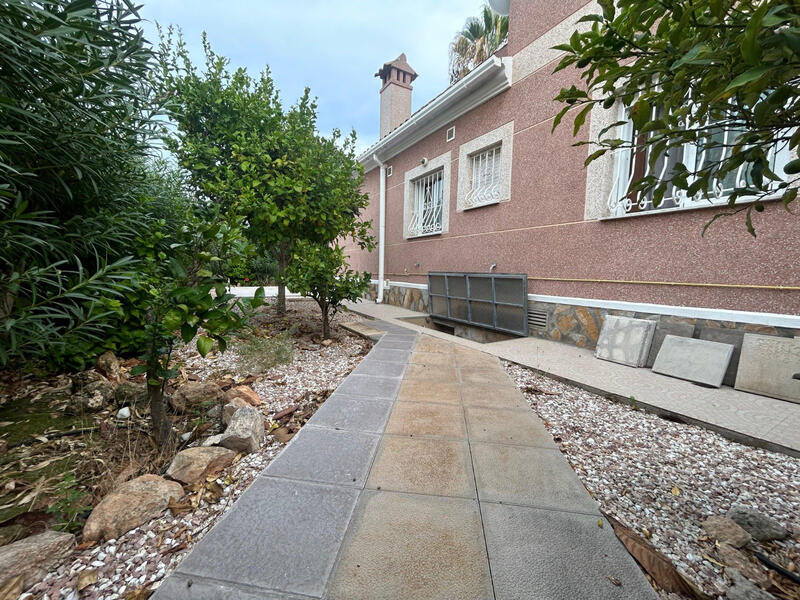 2 sovrum Villa till salu