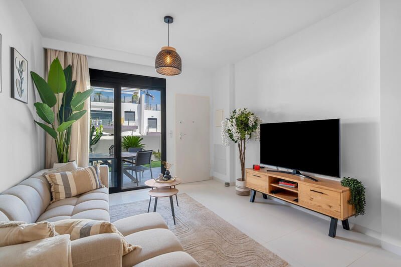 2 bedroom Apartment for sale 2 bedroom Apartment for sale