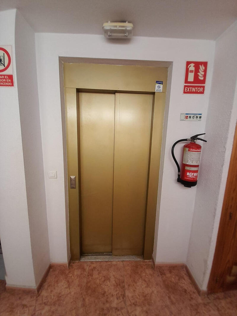 3 soverom Leilighet til salgs 3 soverom Leilighet til salgs