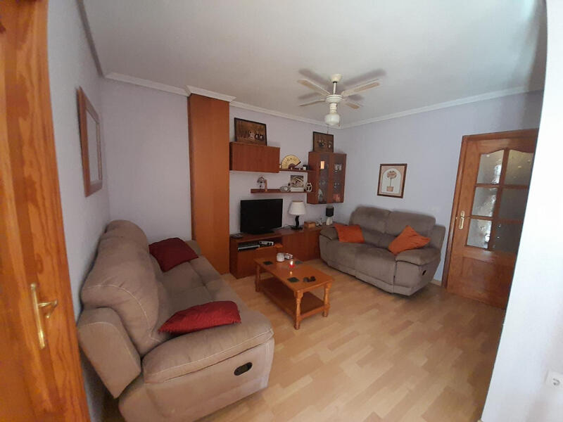 3 soverom Leilighet til salgs 3 soverom Leilighet til salgs