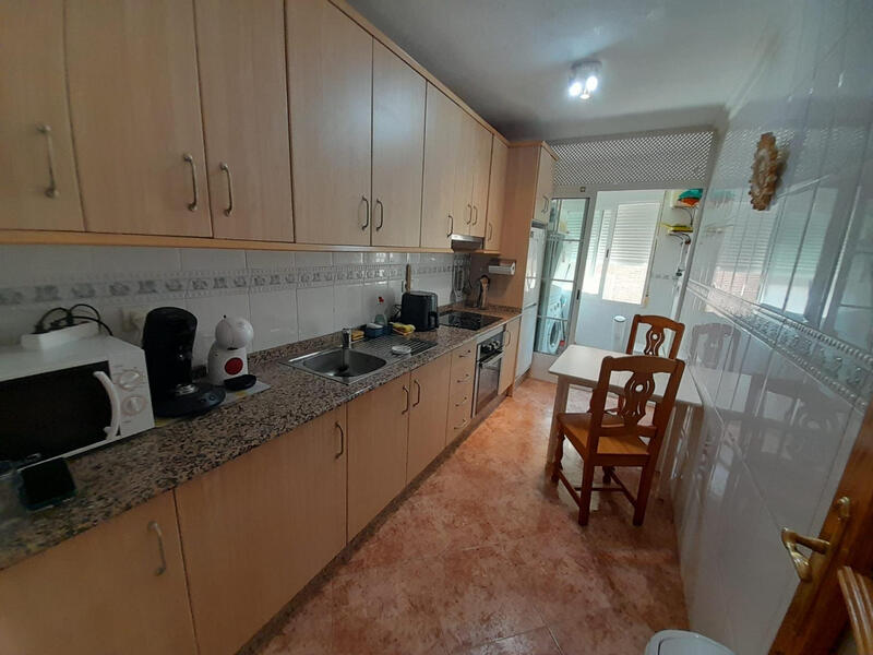 3 soverom Leilighet til salgs 3 soverom Leilighet til salgs