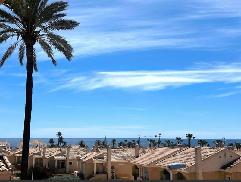 4 soverom Rekkehus til salgs 4 soverom Rekkehus til salgs