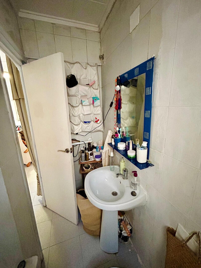 1 bedroom Townhouse for sale