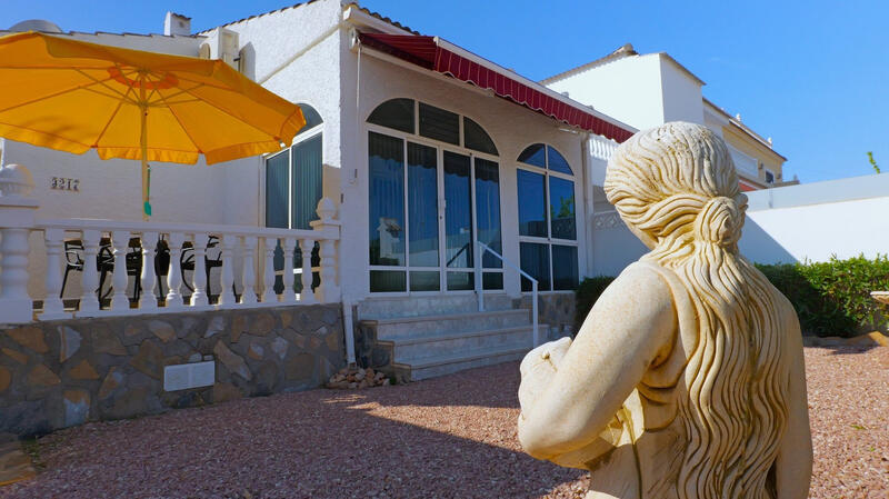 2 bedroom Villa for sale 2 bedroom Villa for sale