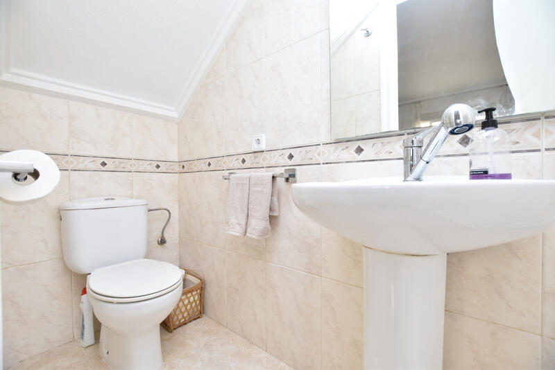 2 bedroom Townhouse for sale 2 bedroom Townhouse for sale