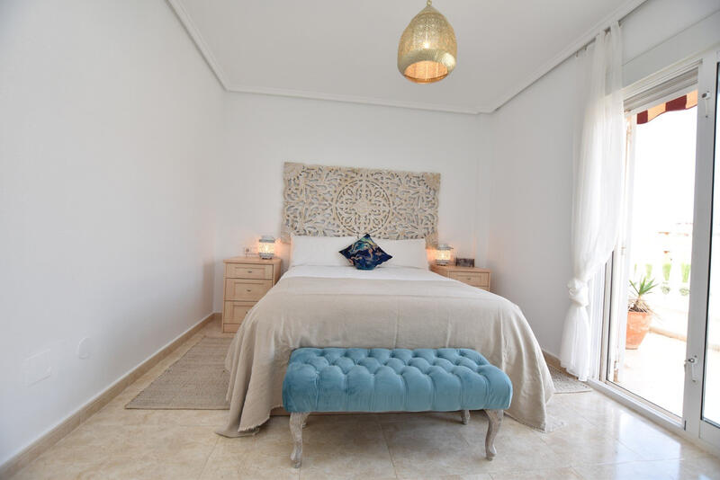 2 bedroom Townhouse for sale 2 bedroom Townhouse for sale