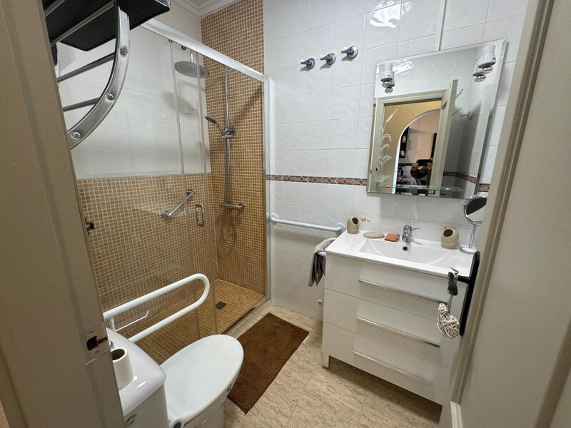 2 Cuarto Villa en venta 2 Cuarto Villa en venta