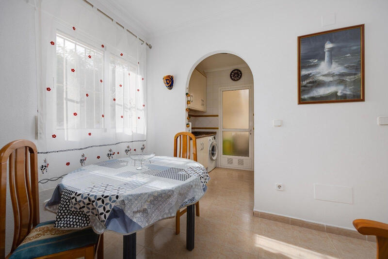 2 Cuarto Villa en venta 2 Cuarto Villa en venta