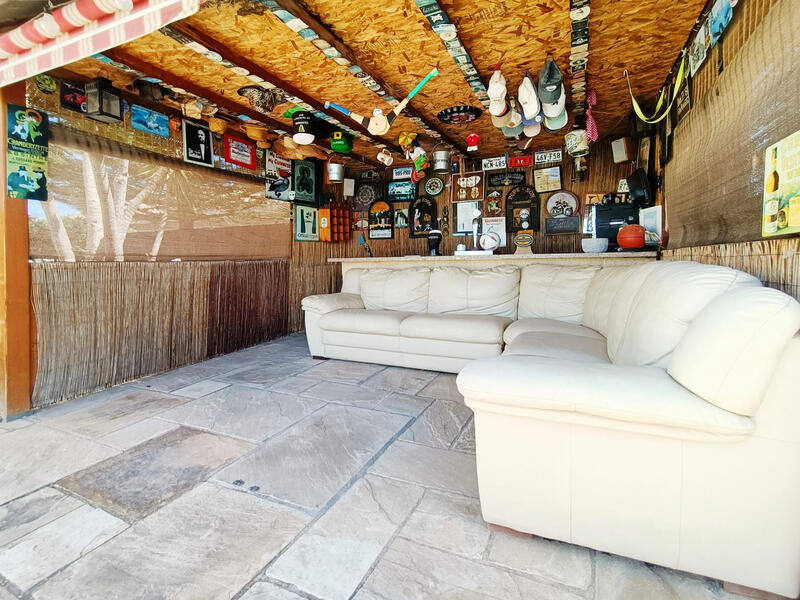 6 bedroom Villa for sale 6 bedroom Villa for sale