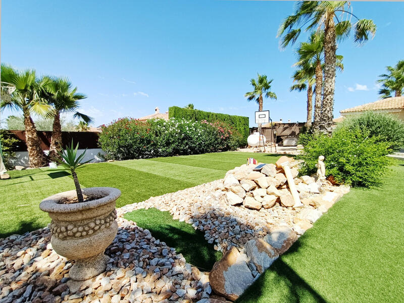 6 bedroom Villa for sale 6 bedroom Villa for sale